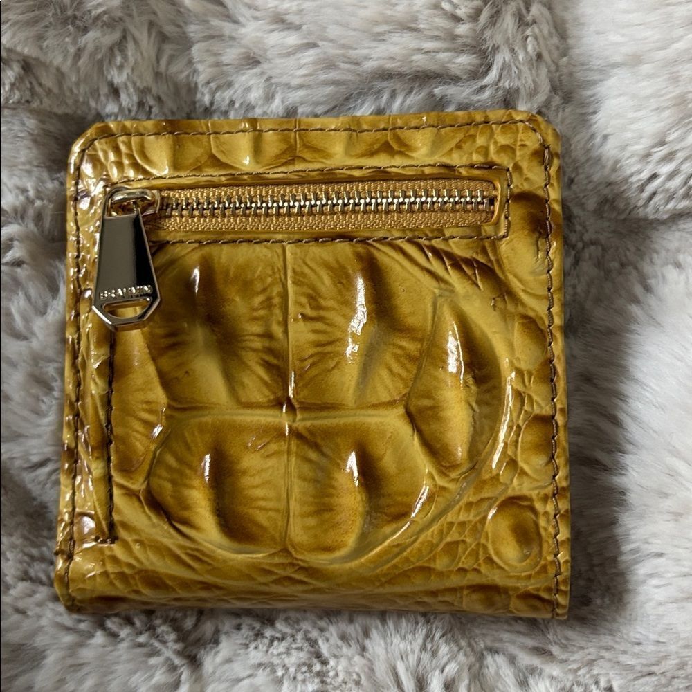 Brahmin Anita Toasted Almond bifold wallet - Picture 2 of 4